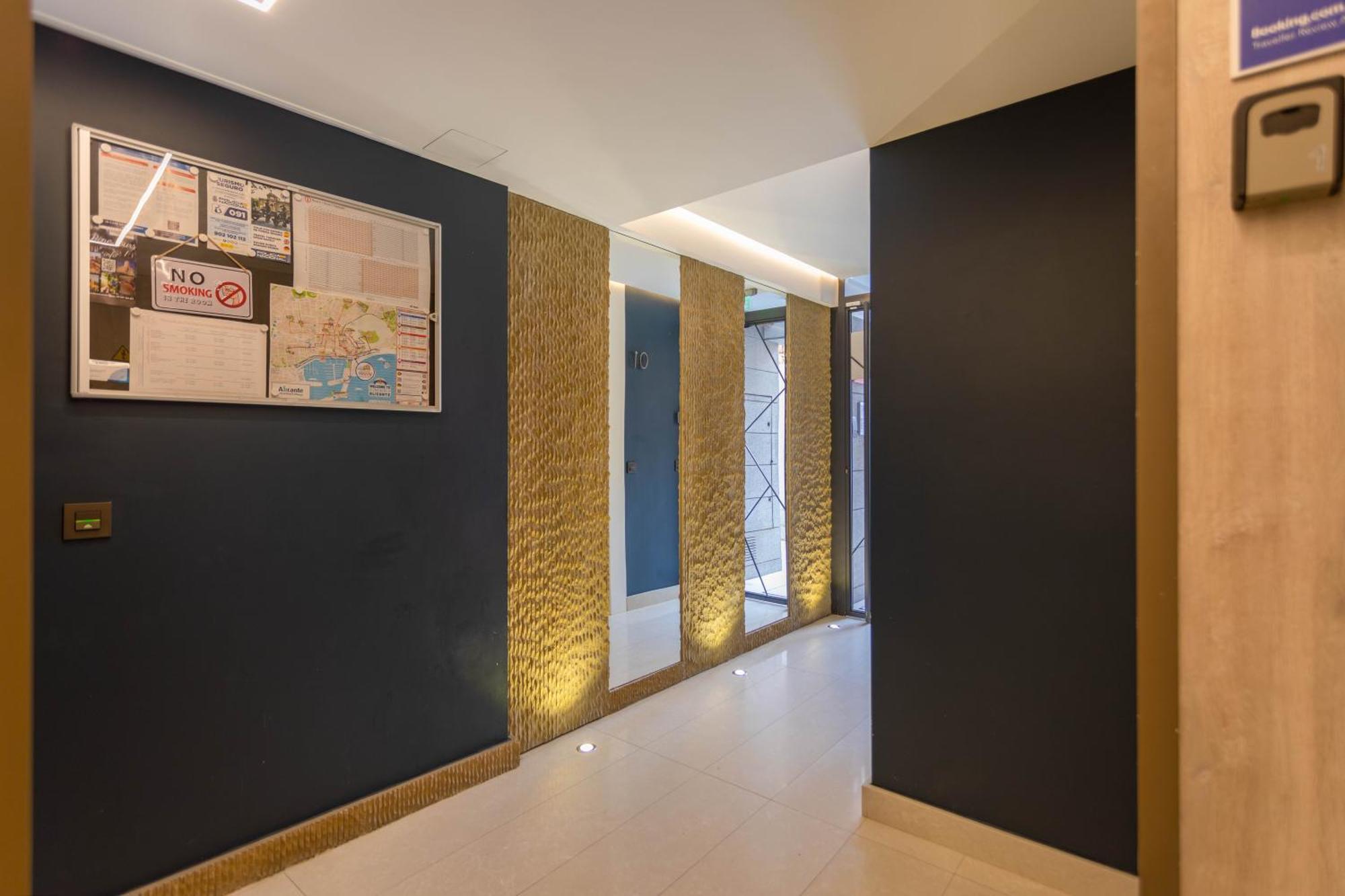 Uniq Flats Apartment Alicante Exterior photo
